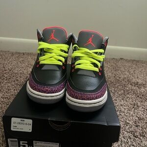 Jordan Kids Black and Neon Yellow Sneakers